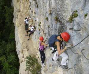 photo Via ferrata - canyoning - escalade - bugey-ain-jura Bourg En Bresse 3310