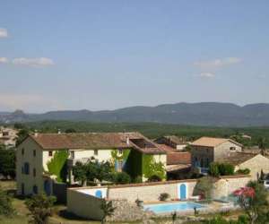 photo Mas proven�al  g�ite rural   'les grads de perret'   Joyeuse 3525