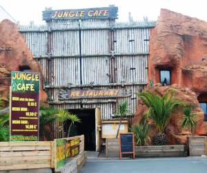 Jungle café