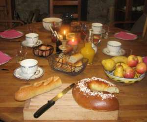 photo Au coin du feu, chambres et table d'htes La Chapelle Faucher 3313