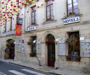 photo Hotel hostellerie de saint front Beaumont 6774