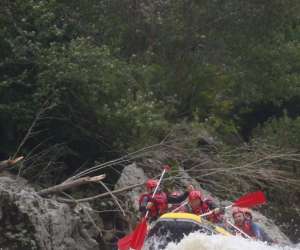 photo Loisirs rafting 64 Louhossoa 5802