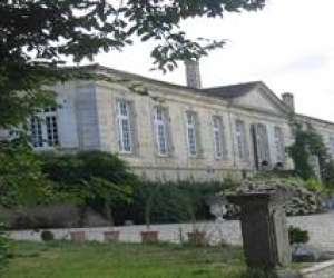 photo Chateau de montigny-rabey Isle St Georges 6821
