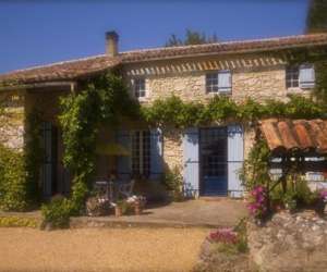 photo La maison dans les vignes Riocaud 8155
