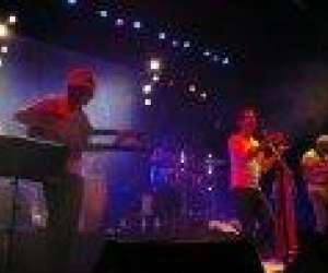 photo Ple culturel evasion Ambares Et Lagrave 9997