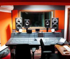 Studio Pickup  Caen