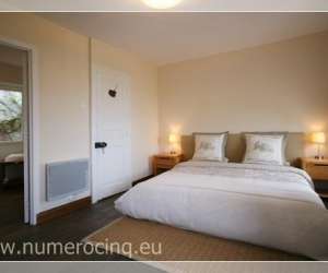 photo Numero cinq chambre d'hotes. Domfront 3047