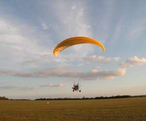 photo Air-com paramoteur Argentan 3400