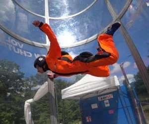 photo Airfly simulateur de chute libre Caen 5023