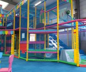 photo Les p'tits fous La Lande Patry 5416