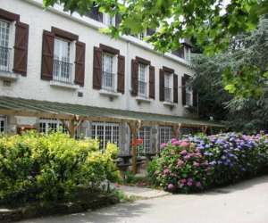 photo Hotel restaurant la croix blanche Ste Anne D Auray 3035