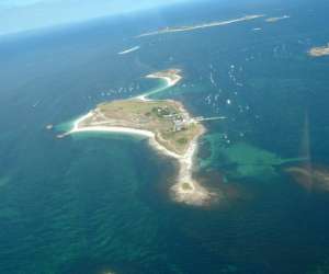 photo Vols touristiques et baptemes en helicoptere Concarneau 2623