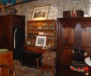 photo Antiquites - brocante . antoine gabriele Locronan 2722