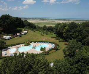 photo Camping le balcon de la baie St Marcan 10631