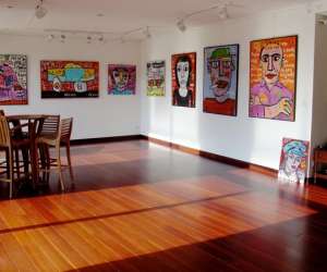 photo Galerie art contemporain jj rio Auray 9072