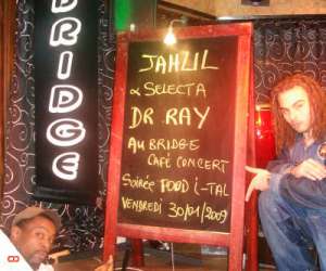photo Le bridge caf concert Romilly Sur Seine 2408