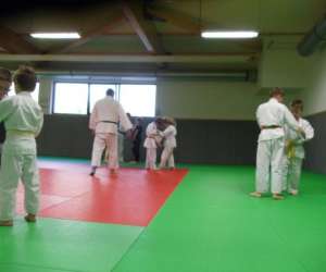 Judo Jujitsu Taiso Sel-defense  Douzy