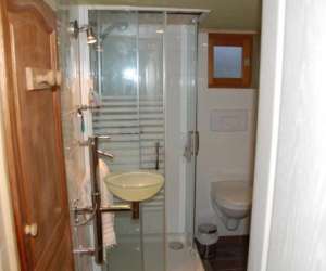 photo Chambres d'h�tes  sur le   bateau  ' d'argile et d'eau ' Mareuil Sur Ay 3370