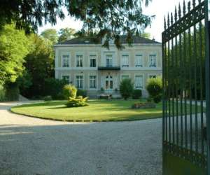 Château De Pougy Château De Pougy