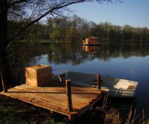 photo Les cabanes des grands lacs Chassey Les Montbozon 3424