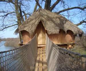 photo Les cabanes des grands lacs Chassey Les Montbozon 3433