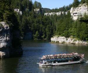 Bateaux Du Saut Du Doubs