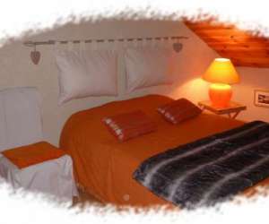 photo Gite et chambres spa jacuzzi delorme St Hostien 4349