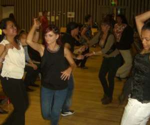 photo Association  tiempo latino  vichy - cours de salsa   Abrest 5602