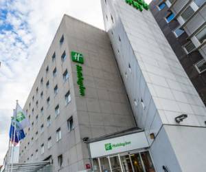 Holiday Inn Garden Court Holiday Inn Garden Court