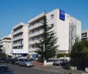 Tryp Hotel Boulogne Billancourt 