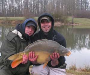 photo Peche de la truite et carpodrome Magny Les Hameaux 5034