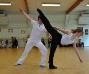 photo Hello broadway: ecole de danse, claquettes et de comedie musicale Poissy 7936