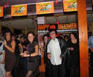 photo Restaurant / pub / concert cote lac Ollainville 6181