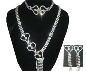 photo Magasin de mariage fiesta shop Mantes La Jolie 7701