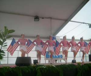 photo Majorettes-artistiques stars-music-show La Ferte Gaucher 8601