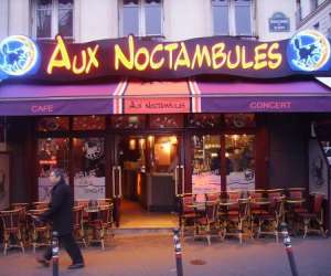 Aux Noctambules Bar