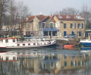 photo Cafe restaurant du barrage Pontoise 4108