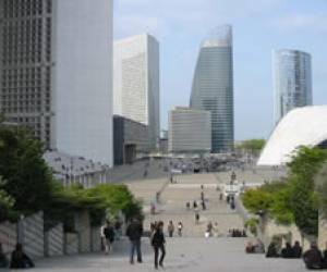 Du Parvis De La Dfense Au Parc Andr-marlaux