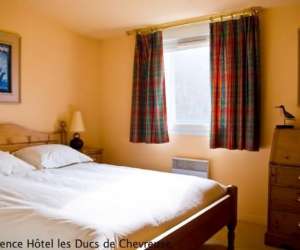 photo Residence hotel les ducs de chevreuse Chevreuse 4071