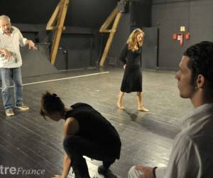 Compagnie Théâtre Sur Le Fil Compagnie Théâtre Sur Le Fil