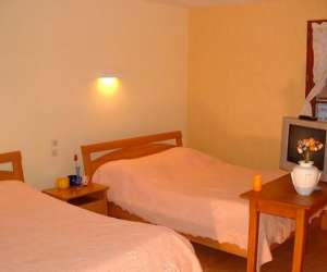 photo Le petit sal St Just Le Martel 3149
