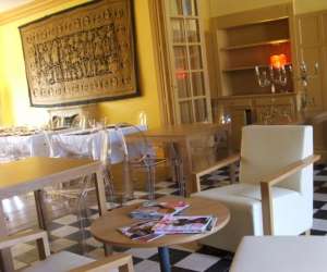 photo Hotel restaurant les estonneries Chambon Sur Voueize 2467