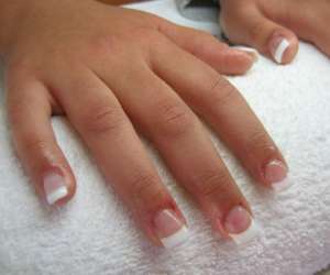 Pose D'ongles En Gel à Domicile Pose D'ongles En Gel à Domicile