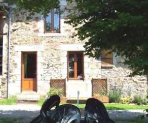 photo Gite du petit colombier St Just Le Martel 2550