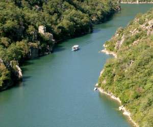 photo Embarcadaire bateau le hron des raspes Viala Du Tarn 7213