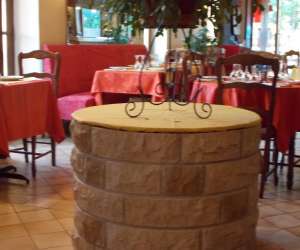 photo Hotel restaurant au puits Ste Eulalie D Olt 6591