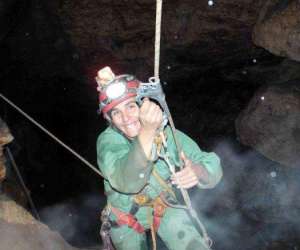 photo Pyrenees-autrement randonnees , speleologie et canyoning Bagneres De Bigorre 3545