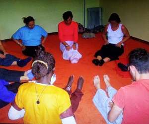 Yoga de l Yoga de l
