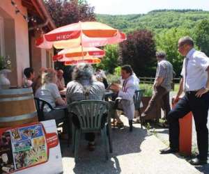 photo Restaurant le petit cheval blanc Lacaze 8377