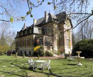photo Le chateau de moliens Moliens 3830